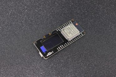 ESP32 WiFi and Bluetooth Development Board with OLED Display Module