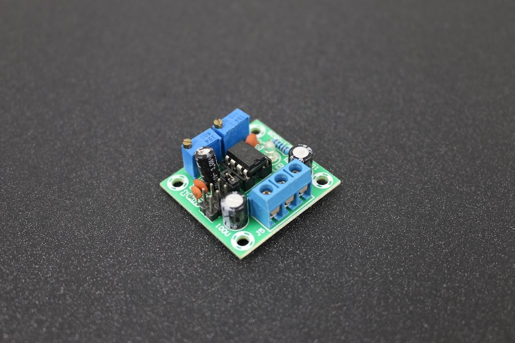 NE555 Pulse Frequency Adjustable Square Wave Generator Module